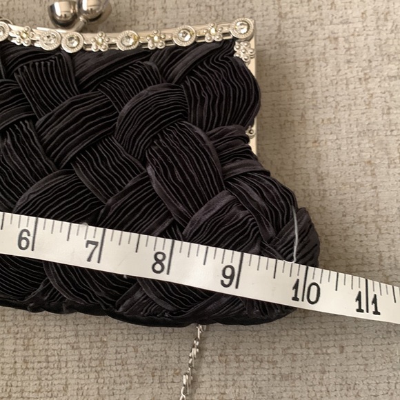 Black evening bag/ clutch  with chain strap - Picture 7 of 9